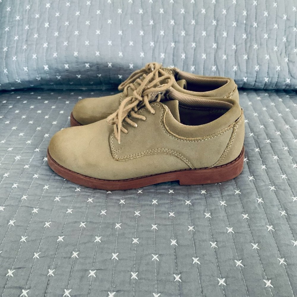 SmartFit Tan Lace Up Oxfords